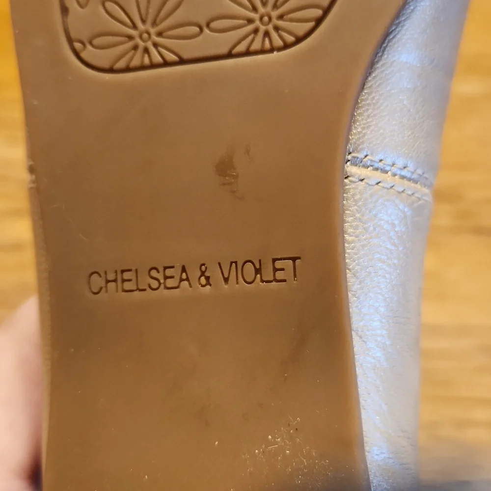 Chelsea & Violet Plantium Gold Size 6m